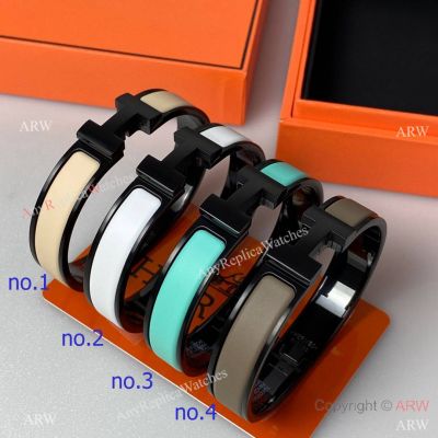 New Replica Hermes Clic HH Matte Enamel Bangle Black Hardware